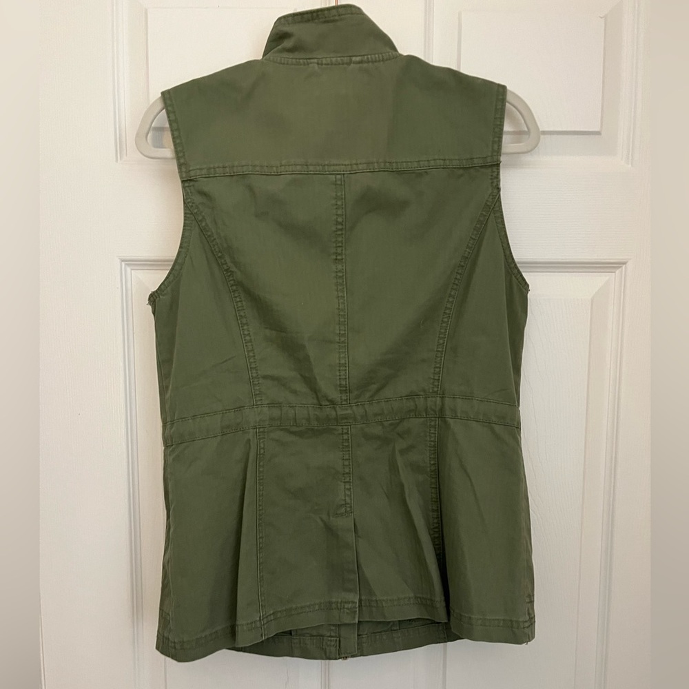 Green Utility Vest - Size S - Picture 2 of 4